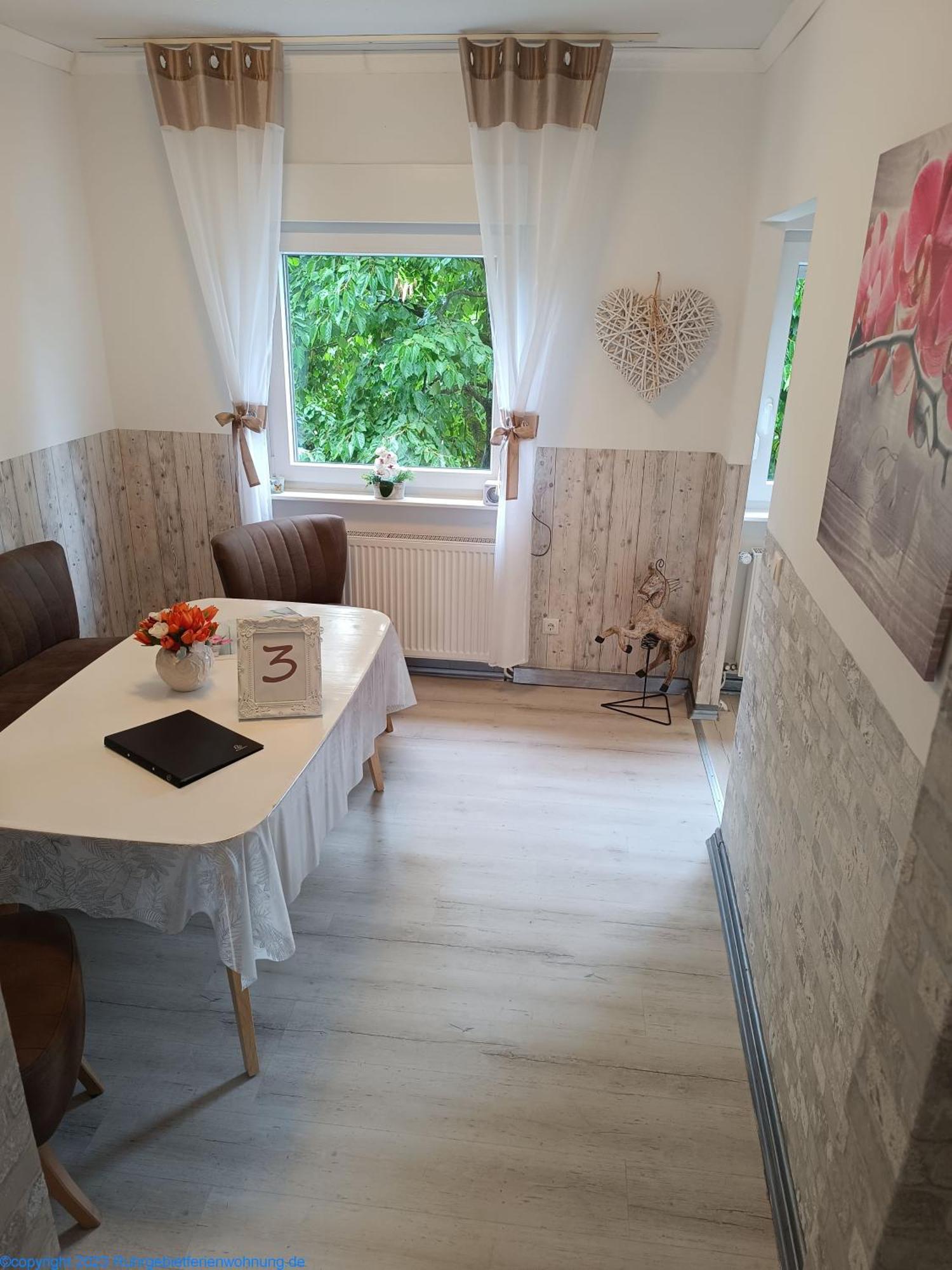5x Balkon-apartments Mit Kueche 40-65qm Ruhrgebietferienwohnung Dobry-fuchs