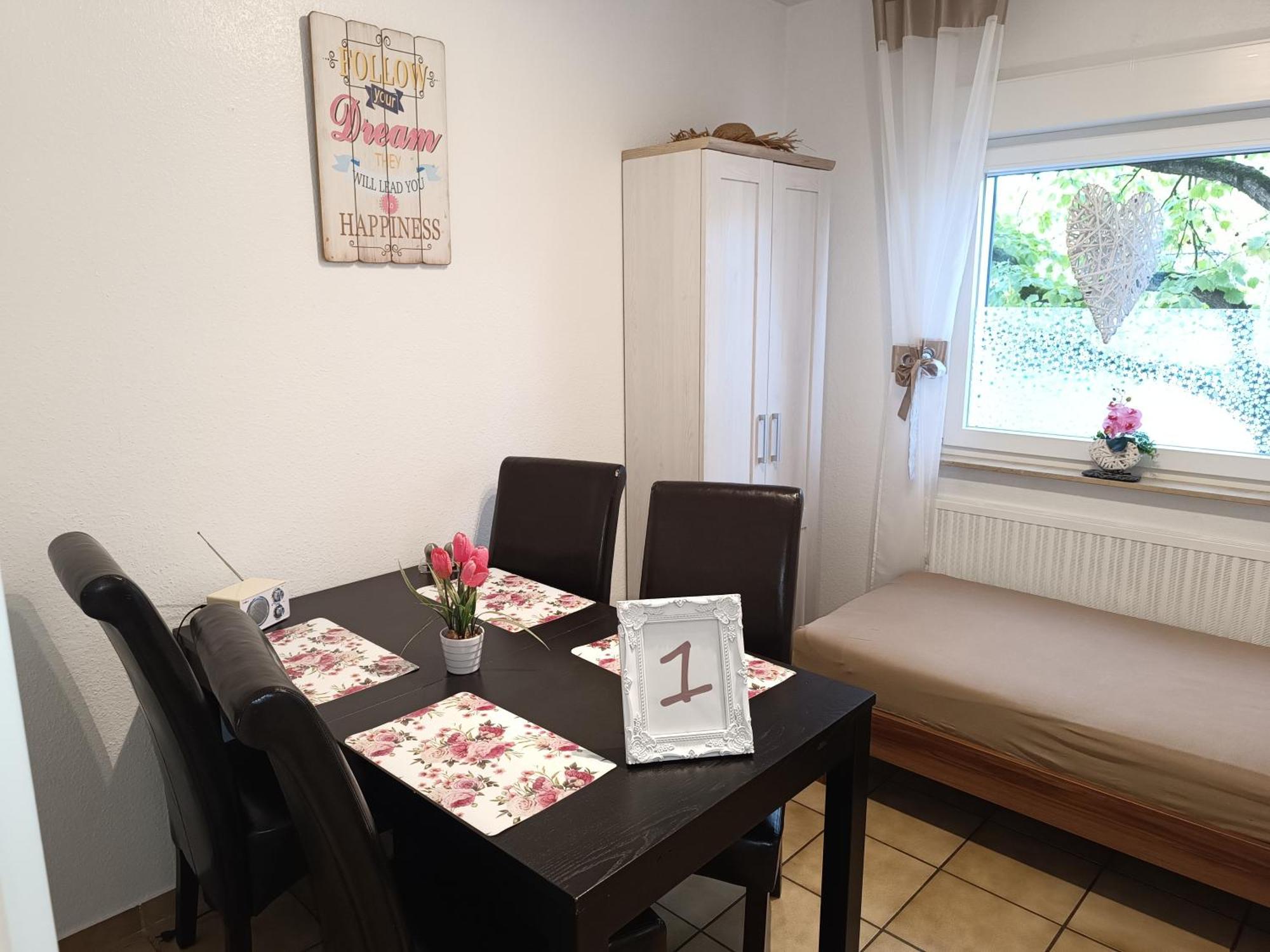 5x Balkon-apartments Mit Kueche 40-65qm Ruhrgebietferienwohnung Dobry-fuchs *