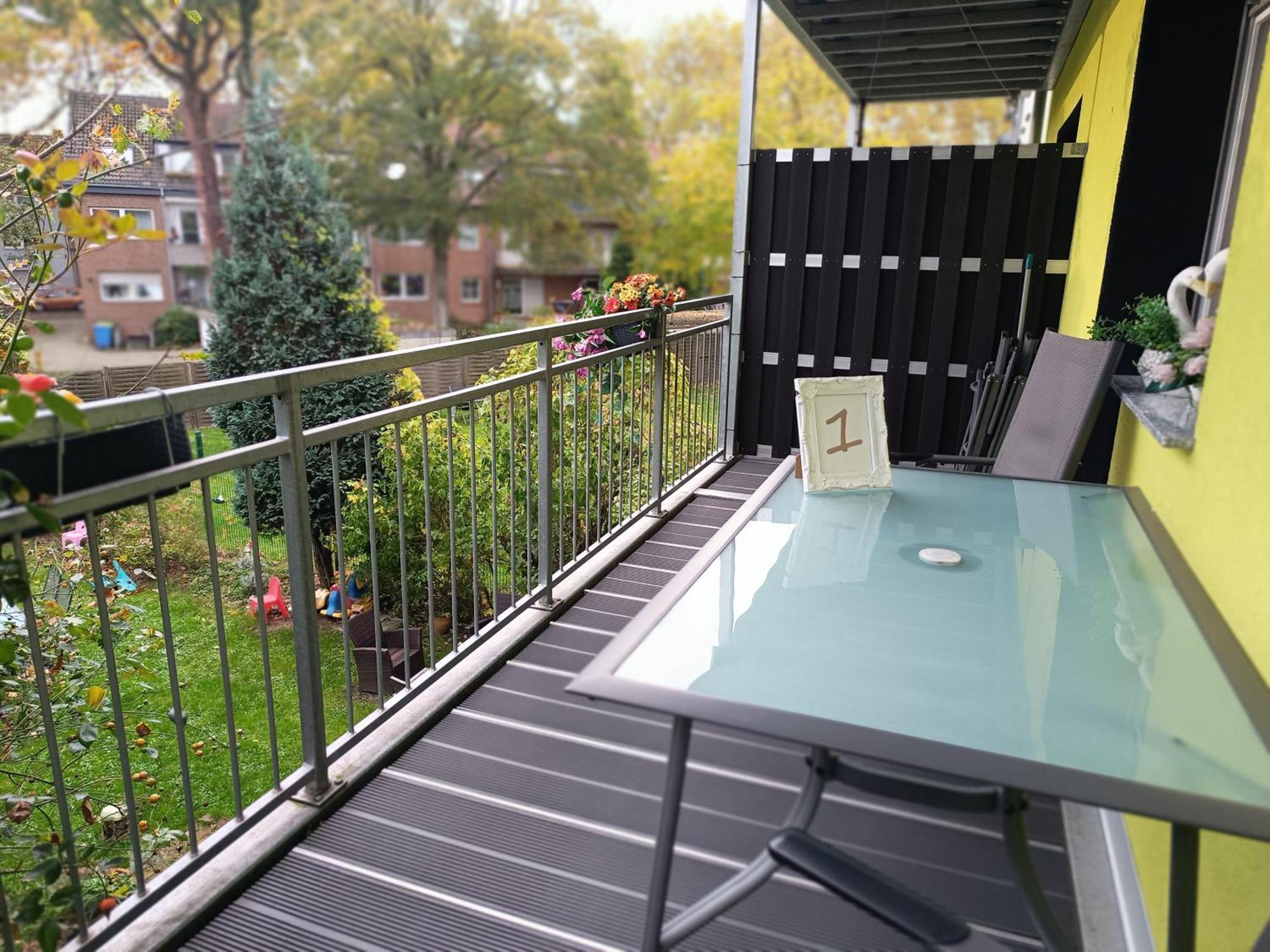 5x Balkon-apartments Mit Kueche 40-65qm Ruhrgebietferienwohnung Dobry-fuchs Oberhausen (North Rhine-Westphalia)